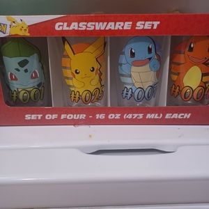 Pokémon Glass Set